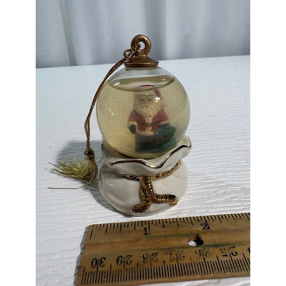 Mikasa Holiday Magic Santa Snow Globe Ornament Fine China FK015 Gold Trim S0040